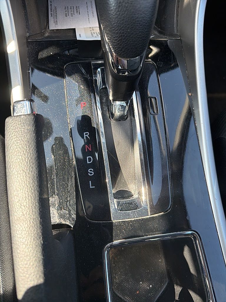 Thumbnail: 2017 Honda Accord - 6