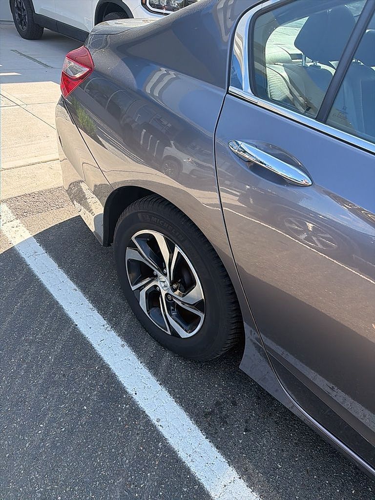 Thumbnail: 2017 Honda Accord - 12