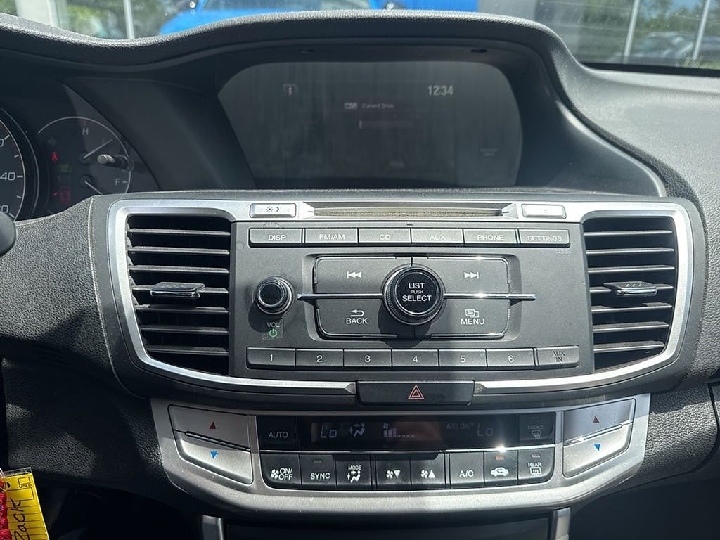 Thumbnail: 2015 Honda Accord - 19