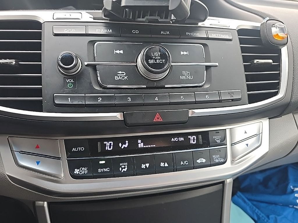 Thumbnail: 2013 Honda Accord - 19