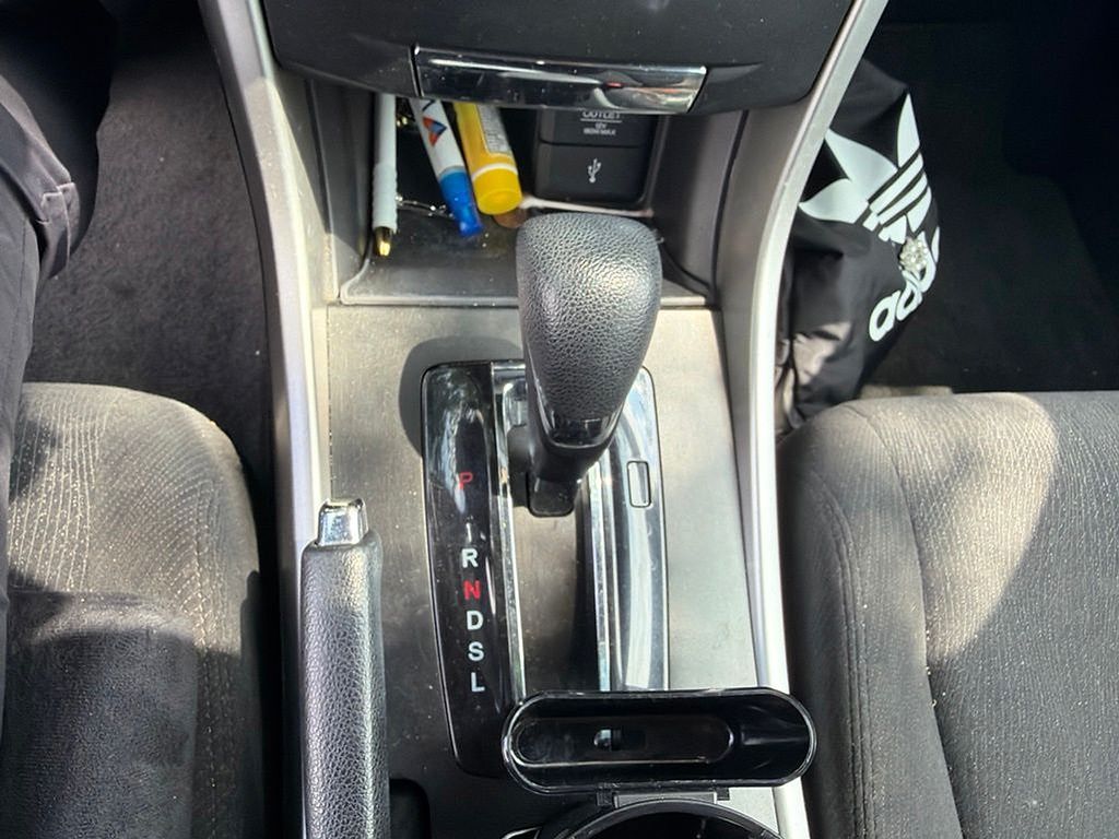 Thumbnail: 2015 Honda Accord - 10