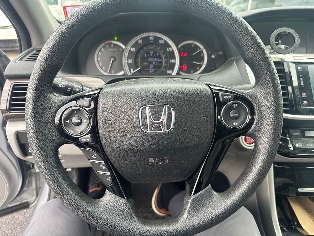Thumbnail: 2017 Honda Accord - 2