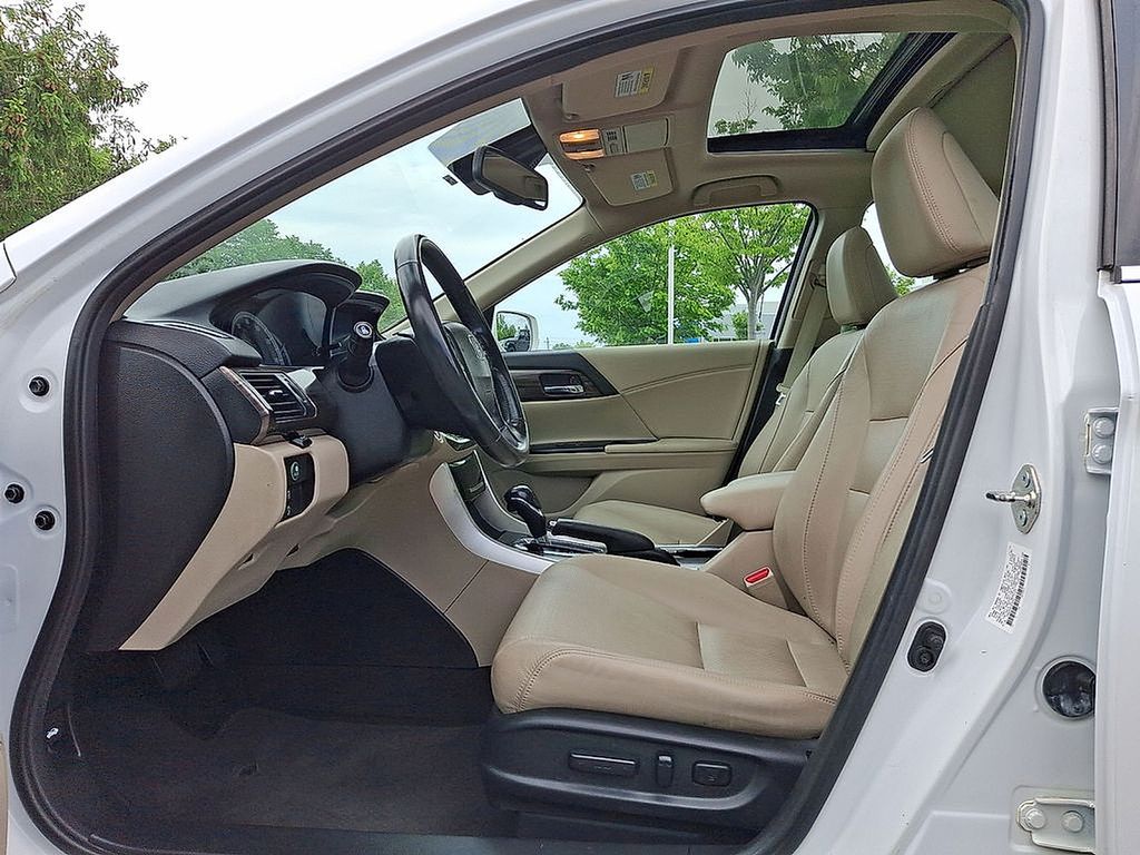 Thumbnail: 2016 Honda Accord - 8