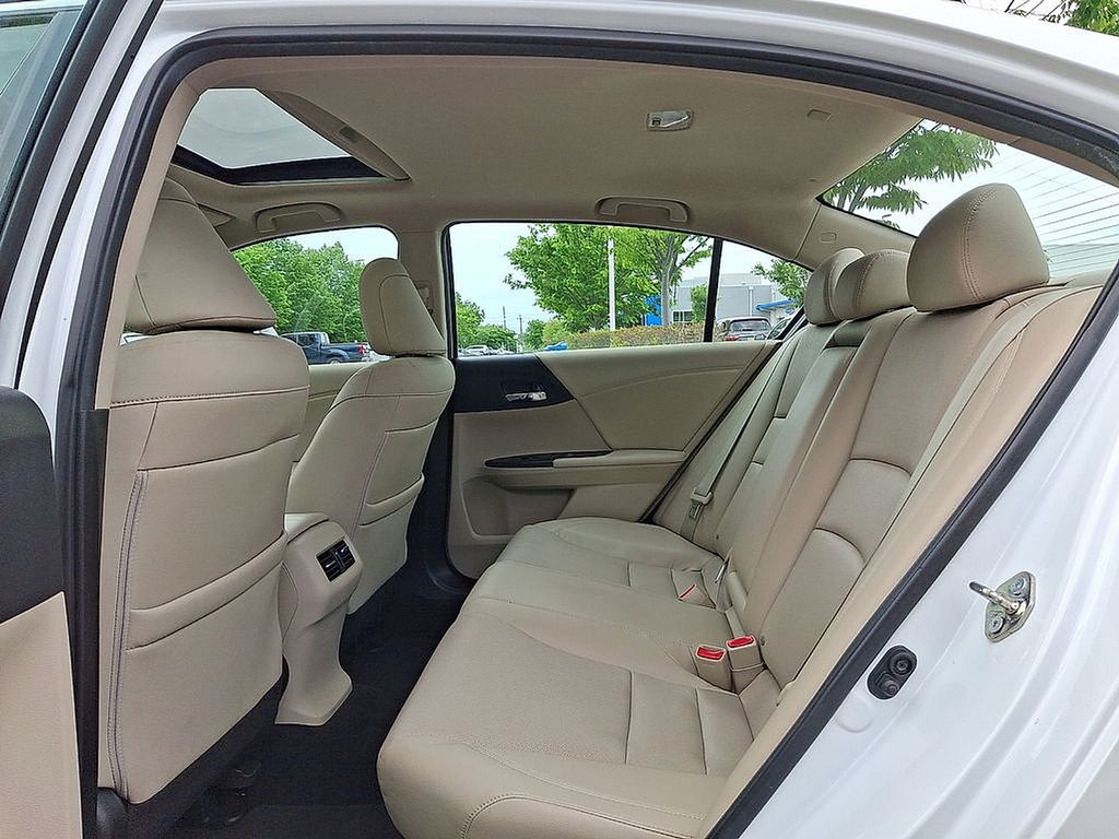 Thumbnail: 2016 Honda Accord - 9