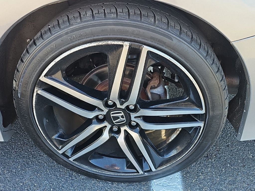 Thumbnail: 2016 Honda Accord - 6