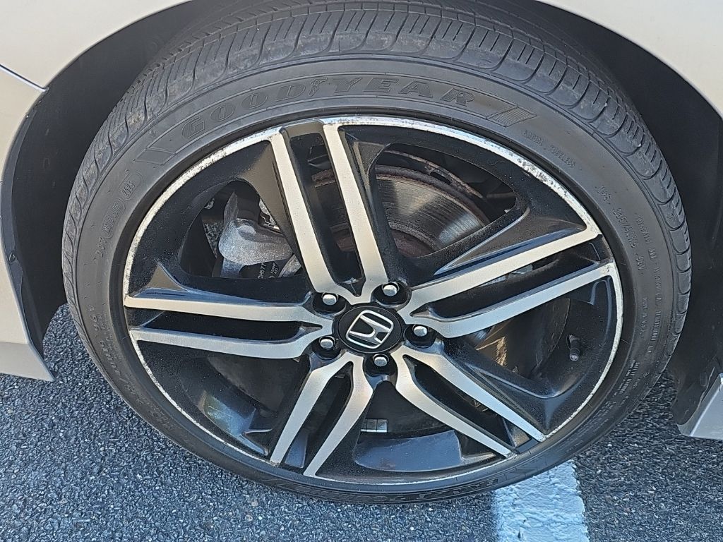 Thumbnail: 2016 Honda Accord - 14