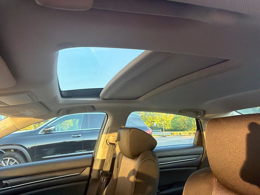 Thumbnail: 2020 Honda Accord - 20