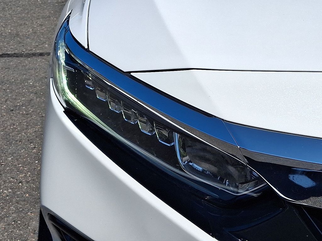 Thumbnail: 2018 Honda Accord - 27