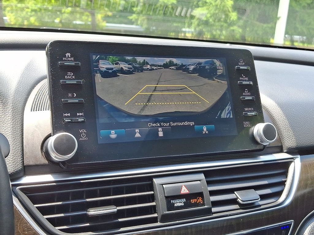 Thumbnail: 2018 Honda Accord - 20