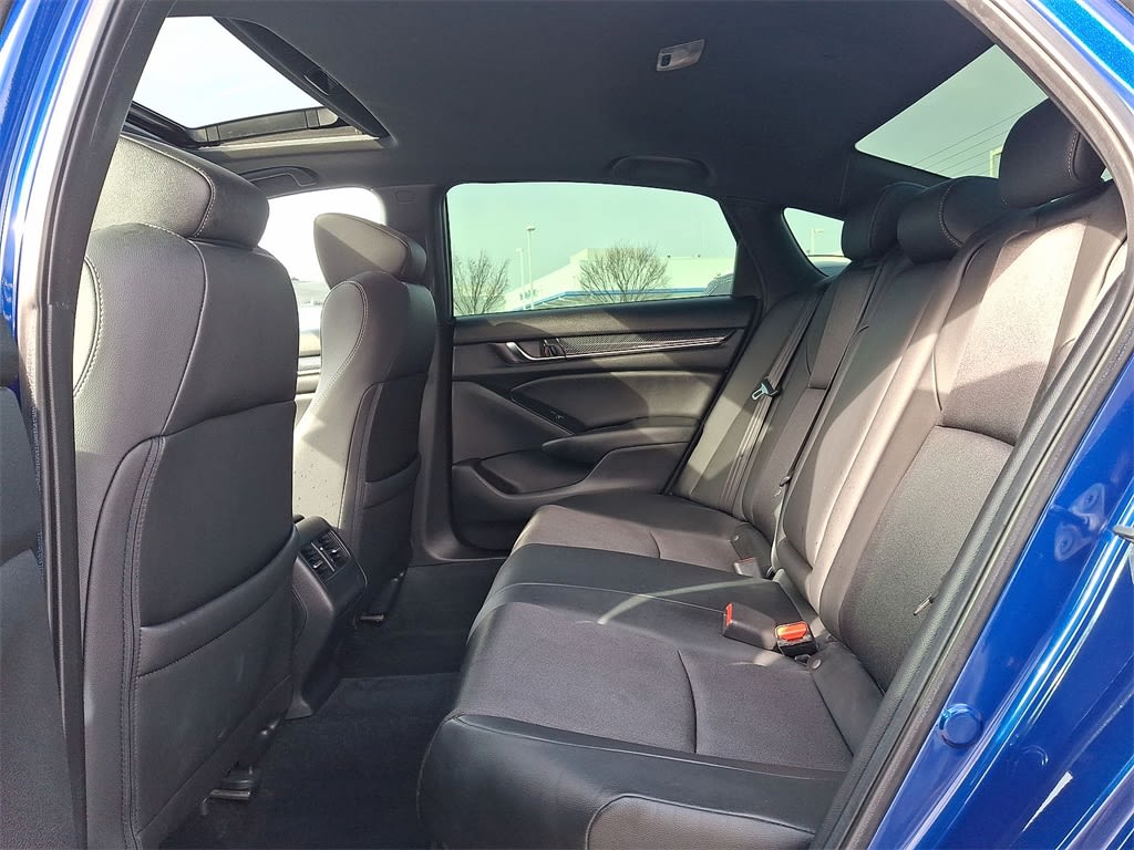 Thumbnail: 2019 Honda Accord - 9