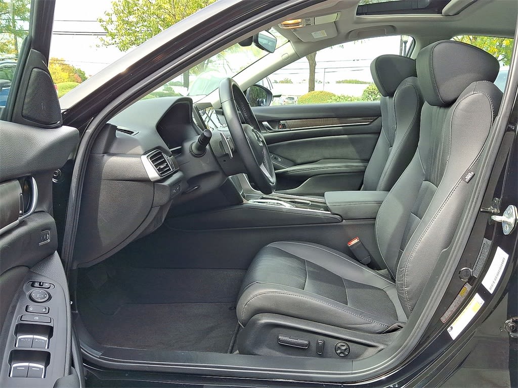 Thumbnail: 2020 Honda Accord - 9