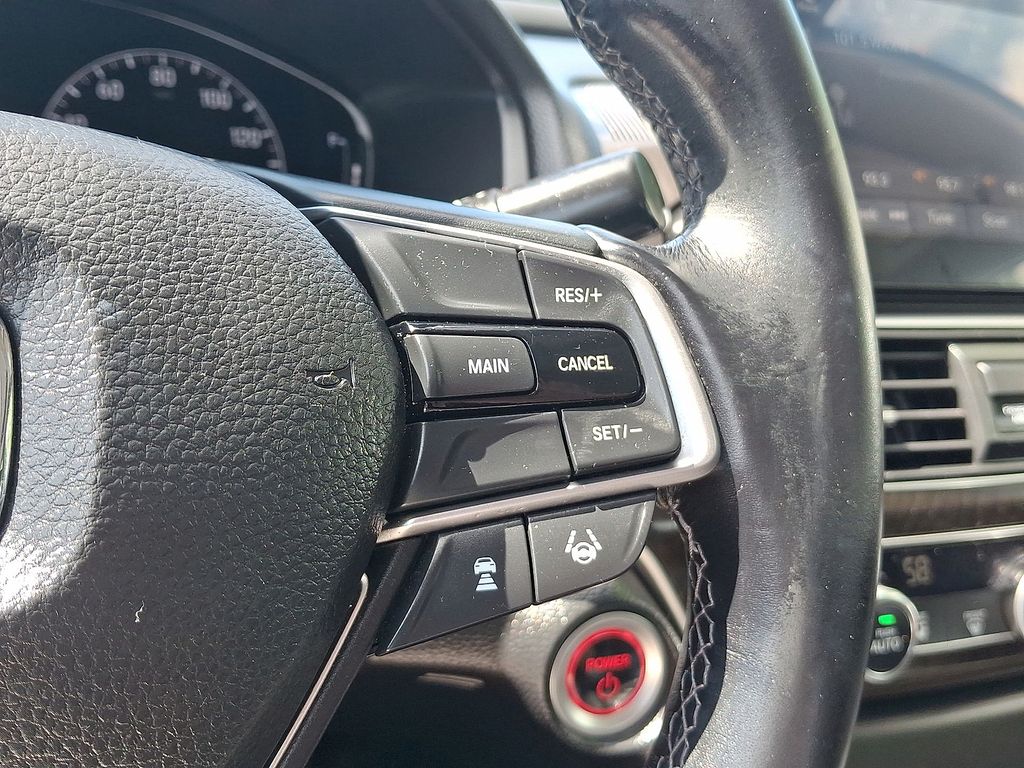 Thumbnail: 2018 Honda Accord - 21