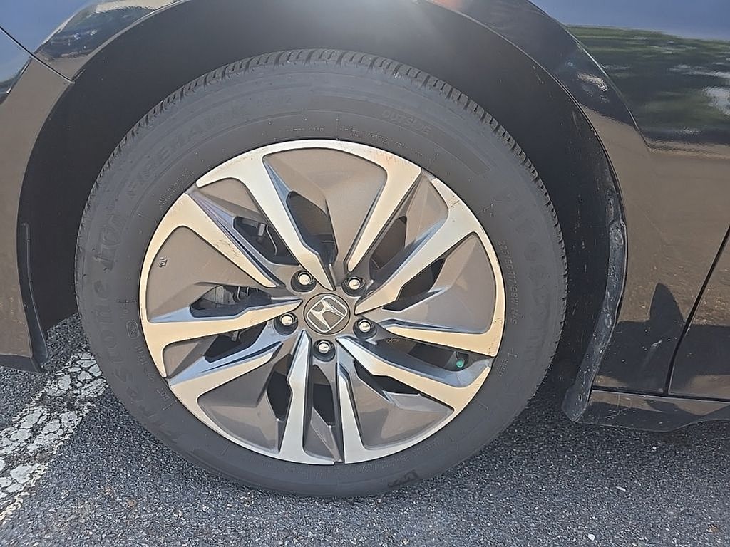 Thumbnail: 2018 Honda Accord - 13