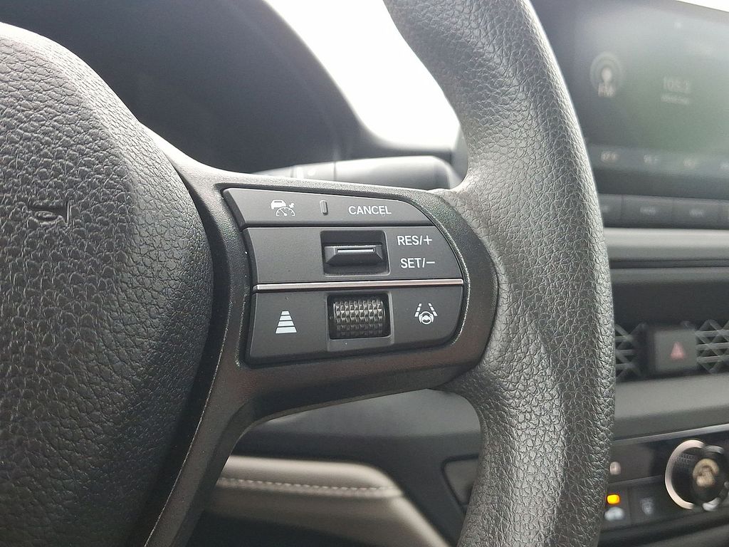 Thumbnail: 2025 Honda Accord - 21