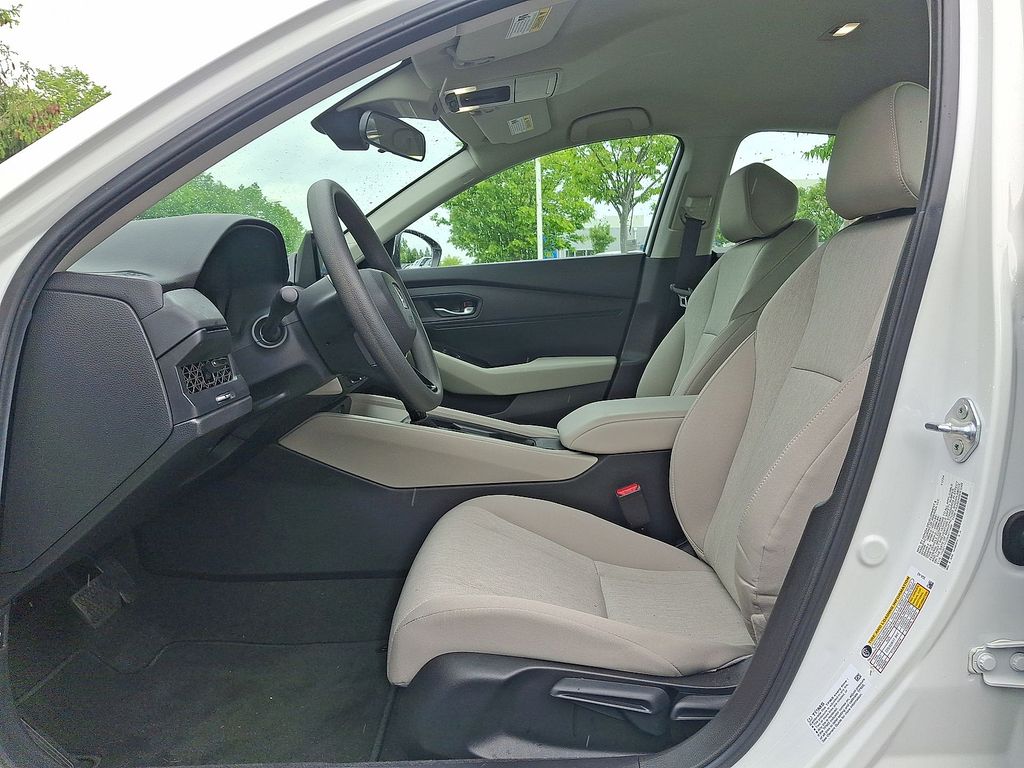 Thumbnail: 2025 Honda Accord - 8