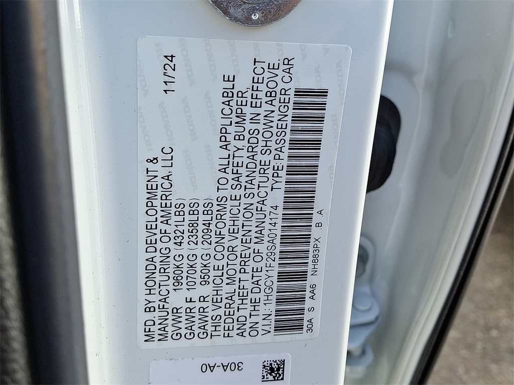 2025 Honda Accord LX 12