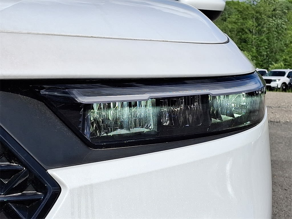 2025 Honda Accord LX 15