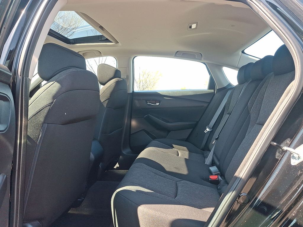 Thumbnail: 2024 Honda Accord - 10