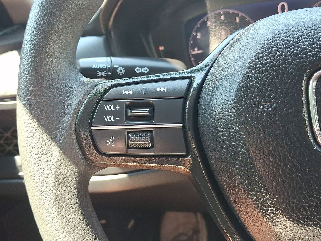 Thumbnail: 2023 Honda Accord - 20