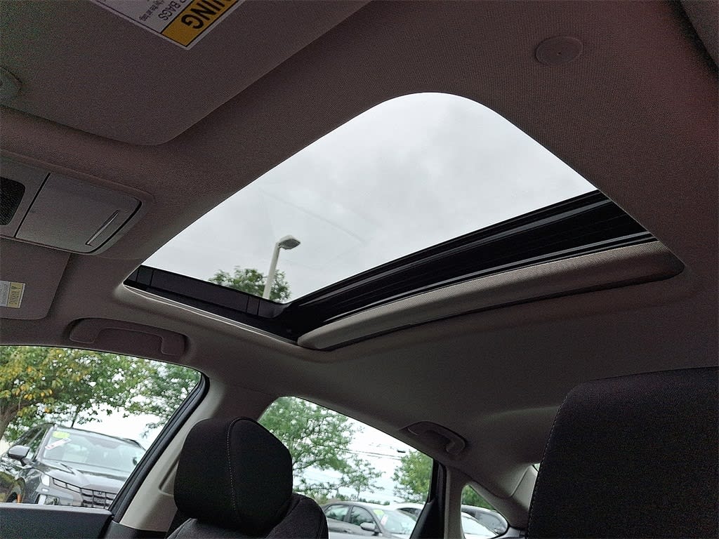 Thumbnail: 2025 Honda Accord - 18