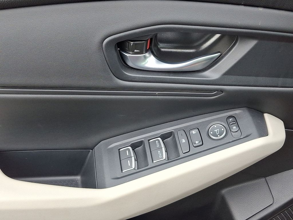 Thumbnail: 2025 Honda Accord - 17