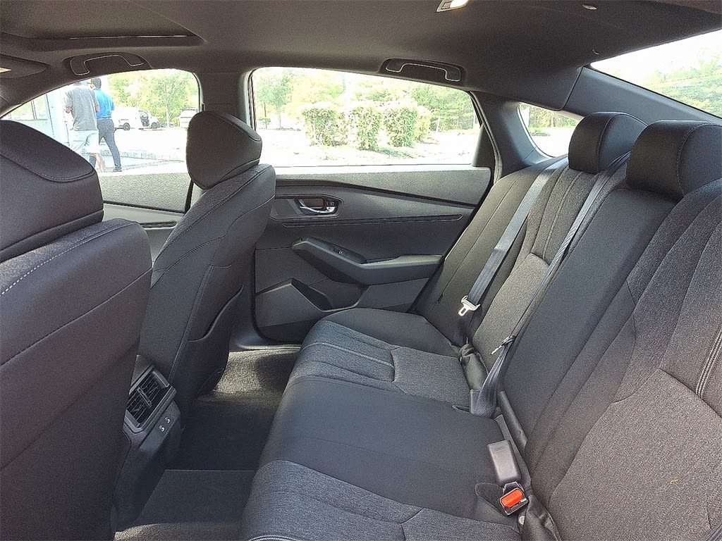 2025 Honda Accord Sport 8