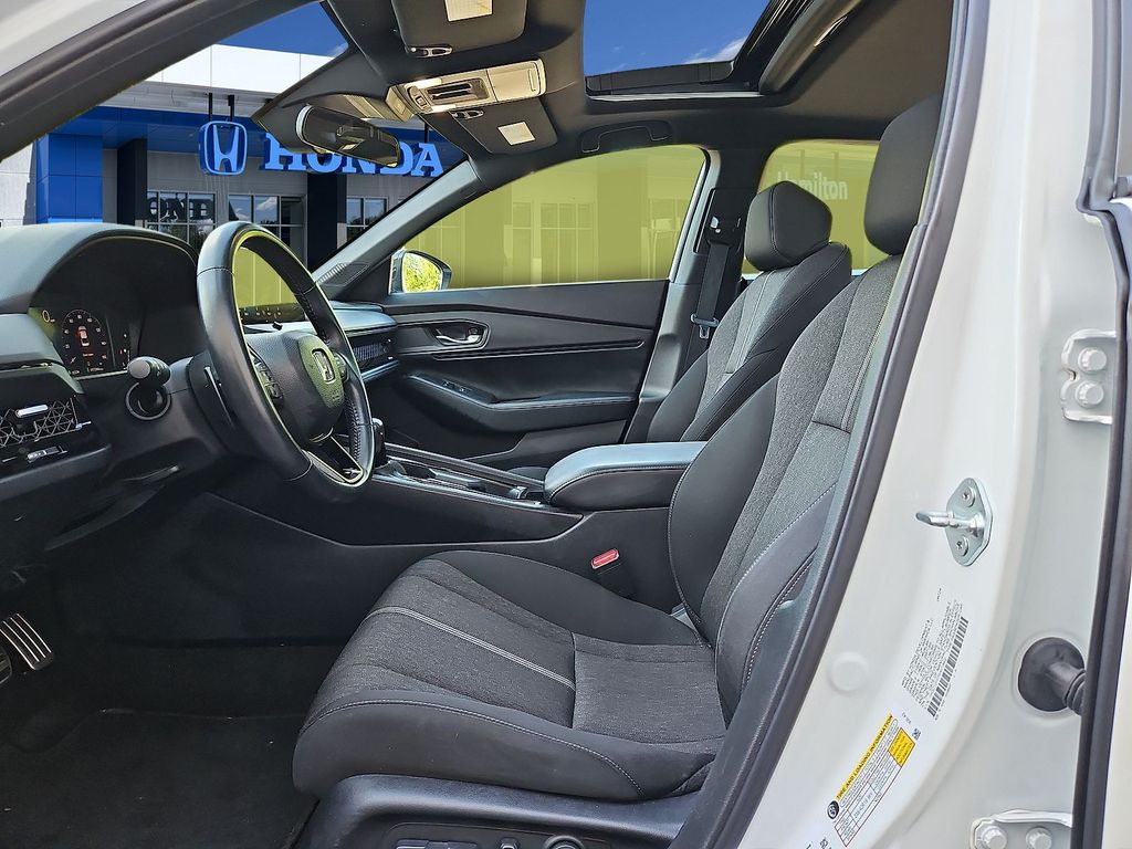 Thumbnail: 2024 Honda Accord - 9
