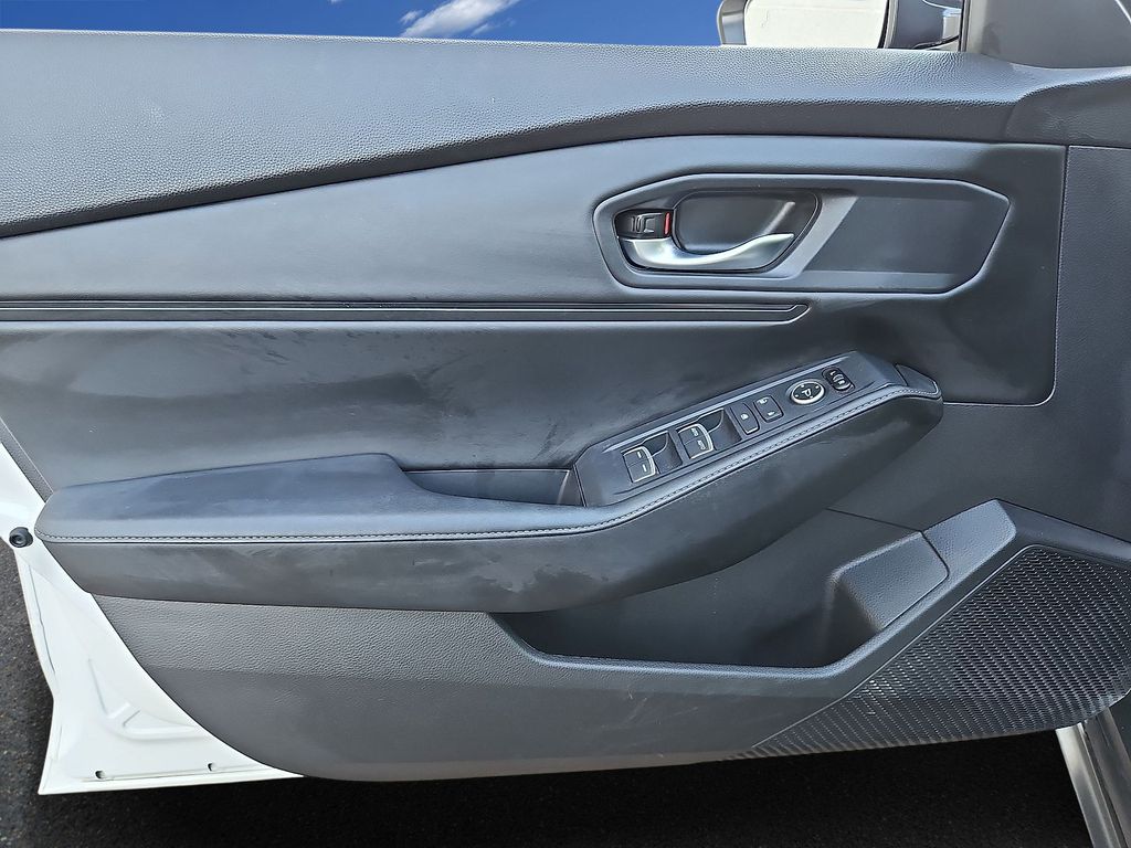 Thumbnail: 2024 Honda Accord - 18