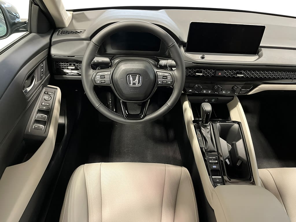 Thumbnail: 2026 Honda Accord - 10