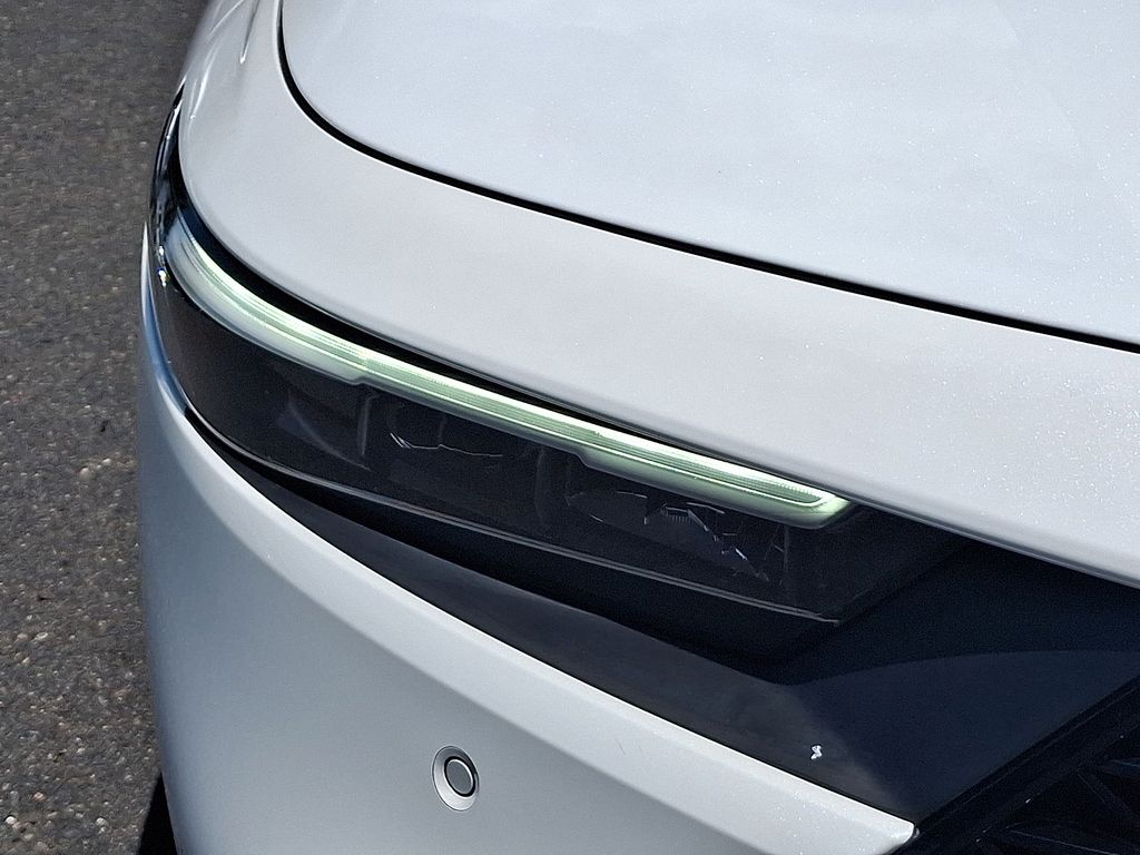 Thumbnail: 2023 Honda Accord - 27