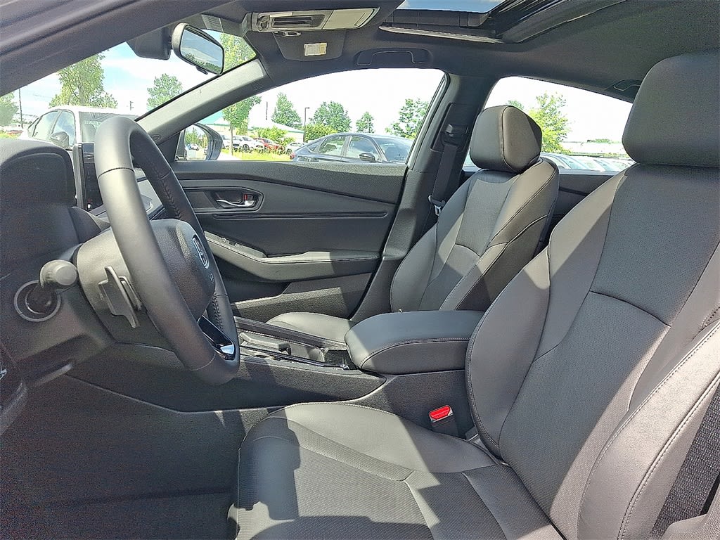 Thumbnail: 2025 Honda Accord - 7