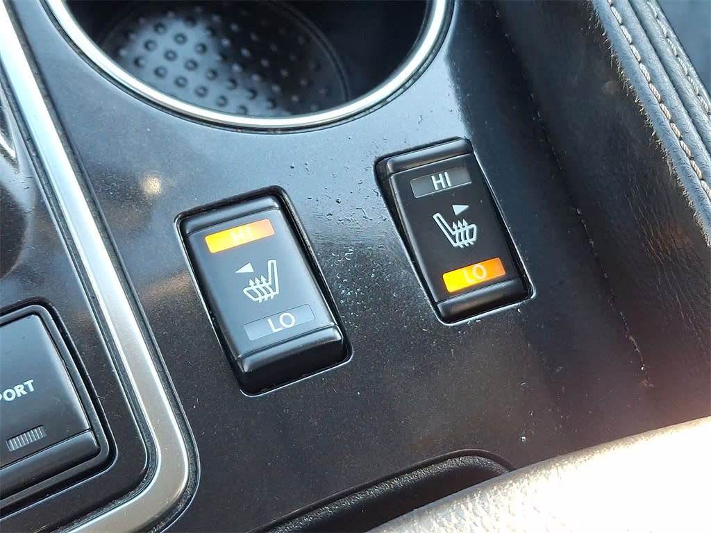 Thumbnail: 2017 Nissan Maxima - 23