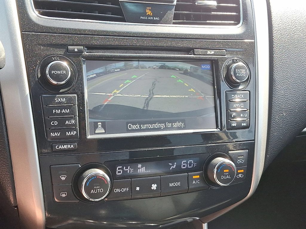 2015 Nissan Altima SL 21
