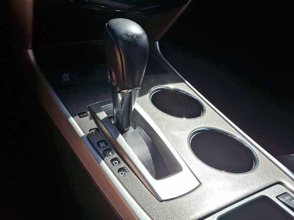 2015 Nissan Altima SL 13