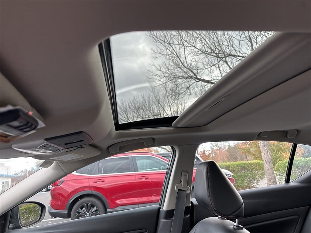 Thumbnail: 2019 Nissan Altima - 12