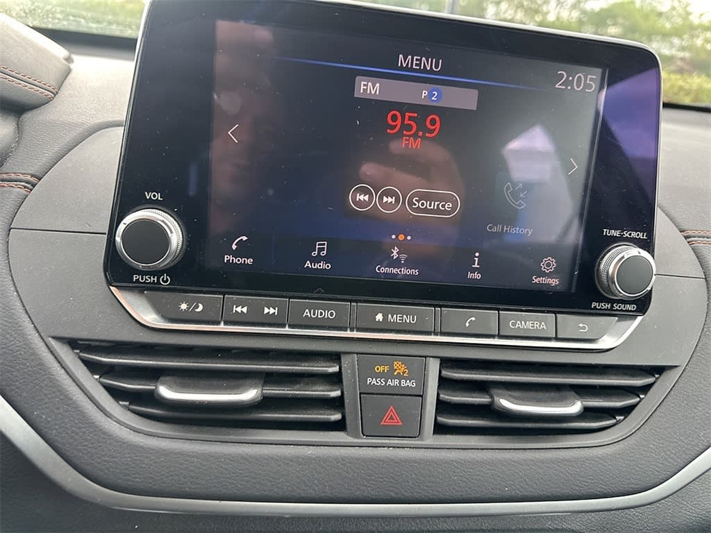 Thumbnail: 2019 Nissan Altima - 6