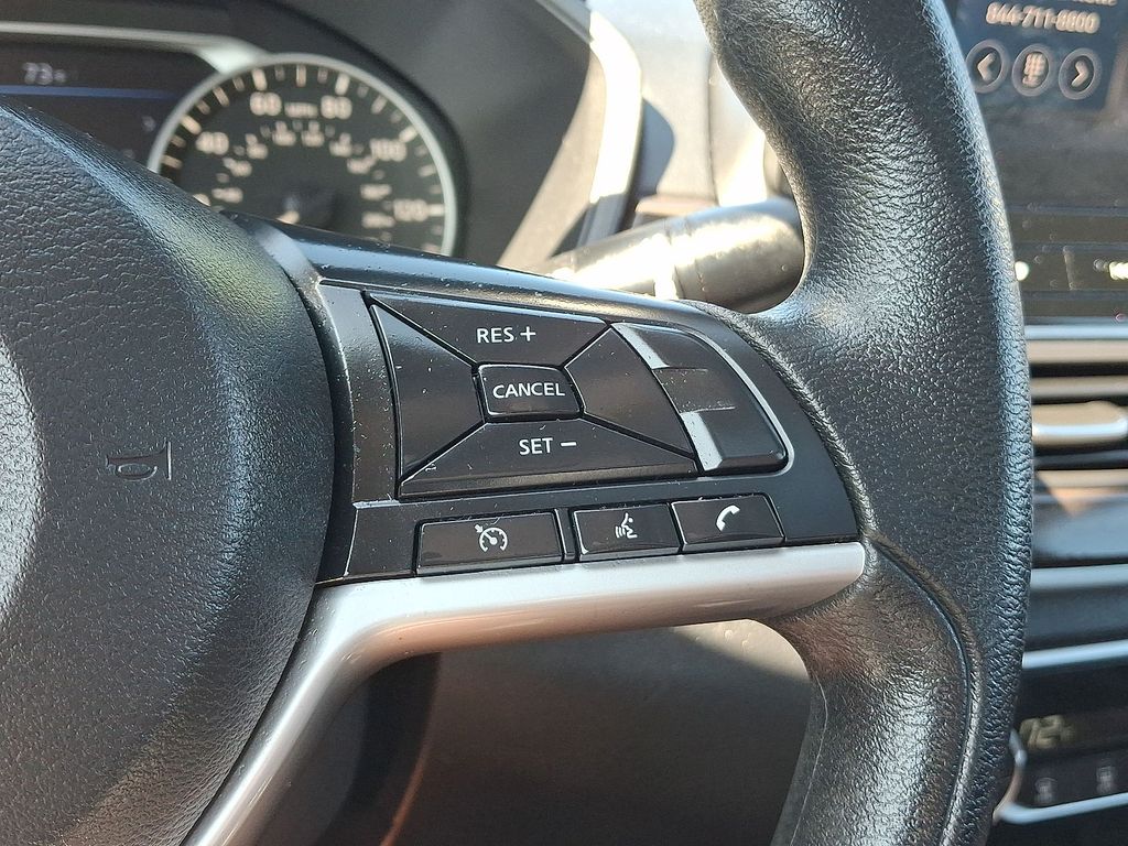 Thumbnail: 2025 Nissan Altima - 22