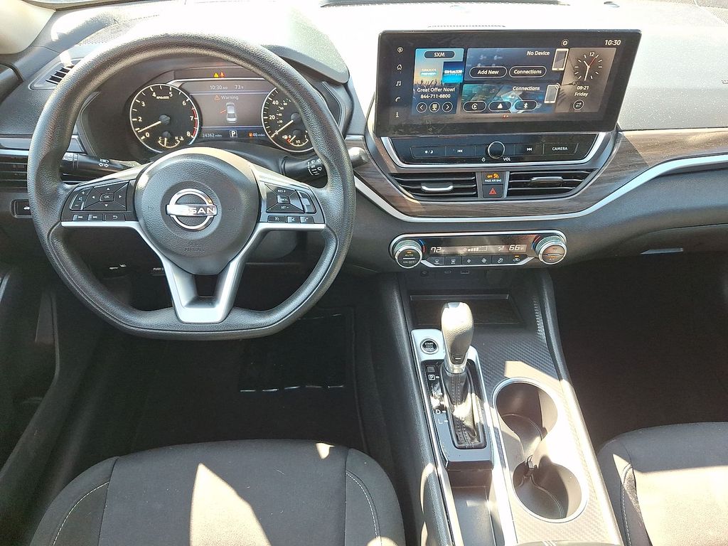 Thumbnail: 2025 Nissan Altima - 2