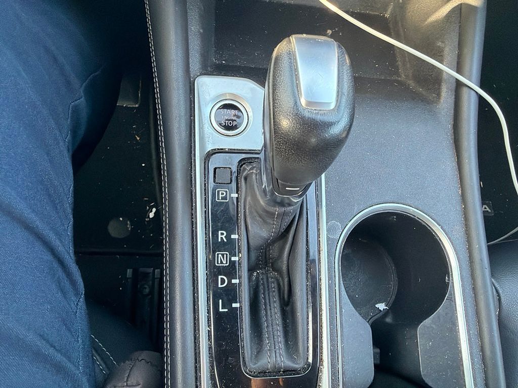 Thumbnail: 2019 Nissan Altima - 11