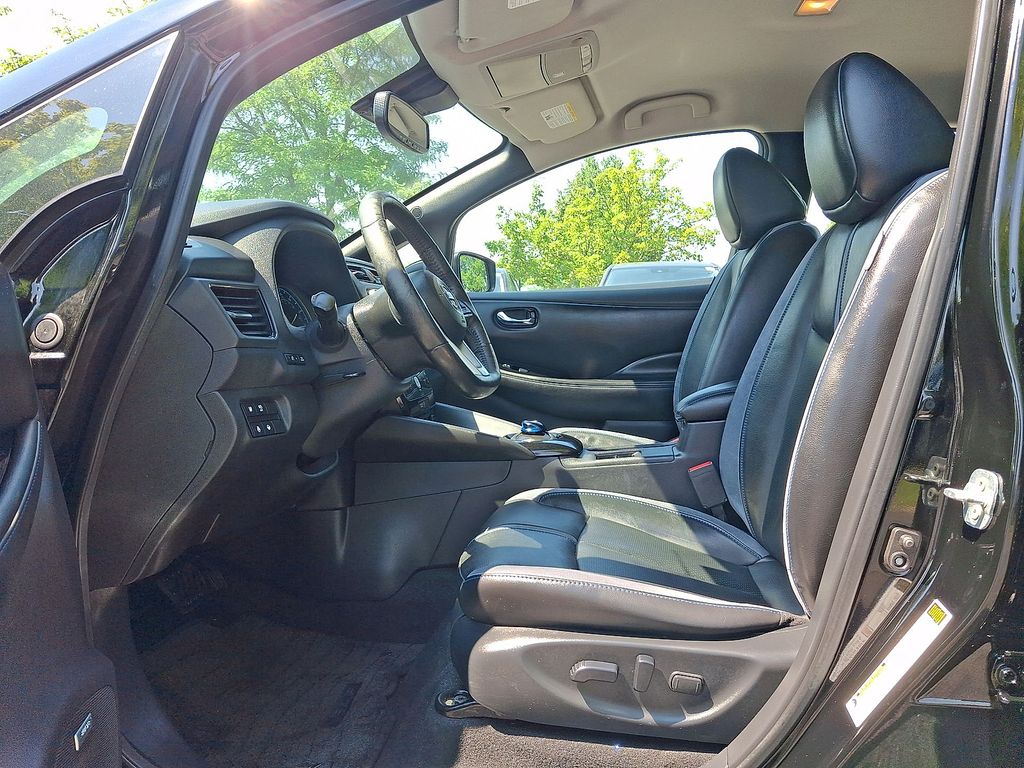 Thumbnail: 2019 Nissan Leaf - 9