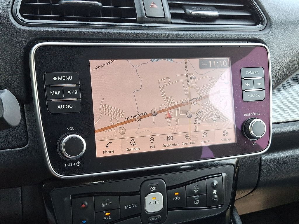 Thumbnail: 2019 Nissan Leaf - 11