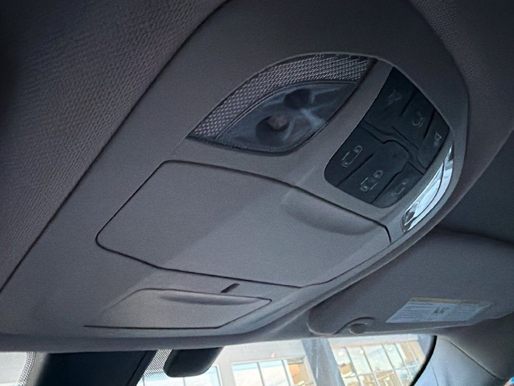 Thumbnail: 2019 Chrysler Pacifica - 22