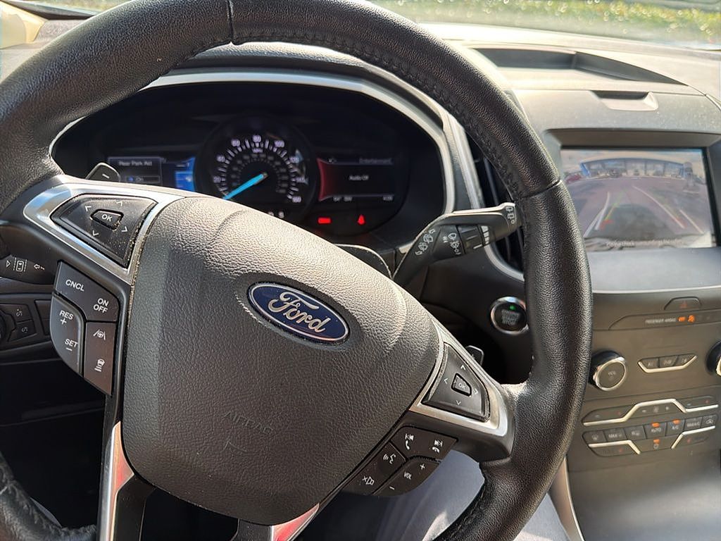 Thumbnail: 2020 Ford Edge - 2