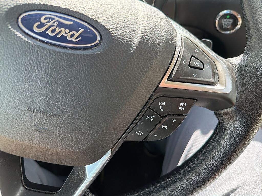 Thumbnail: 2020 Ford Edge - 15