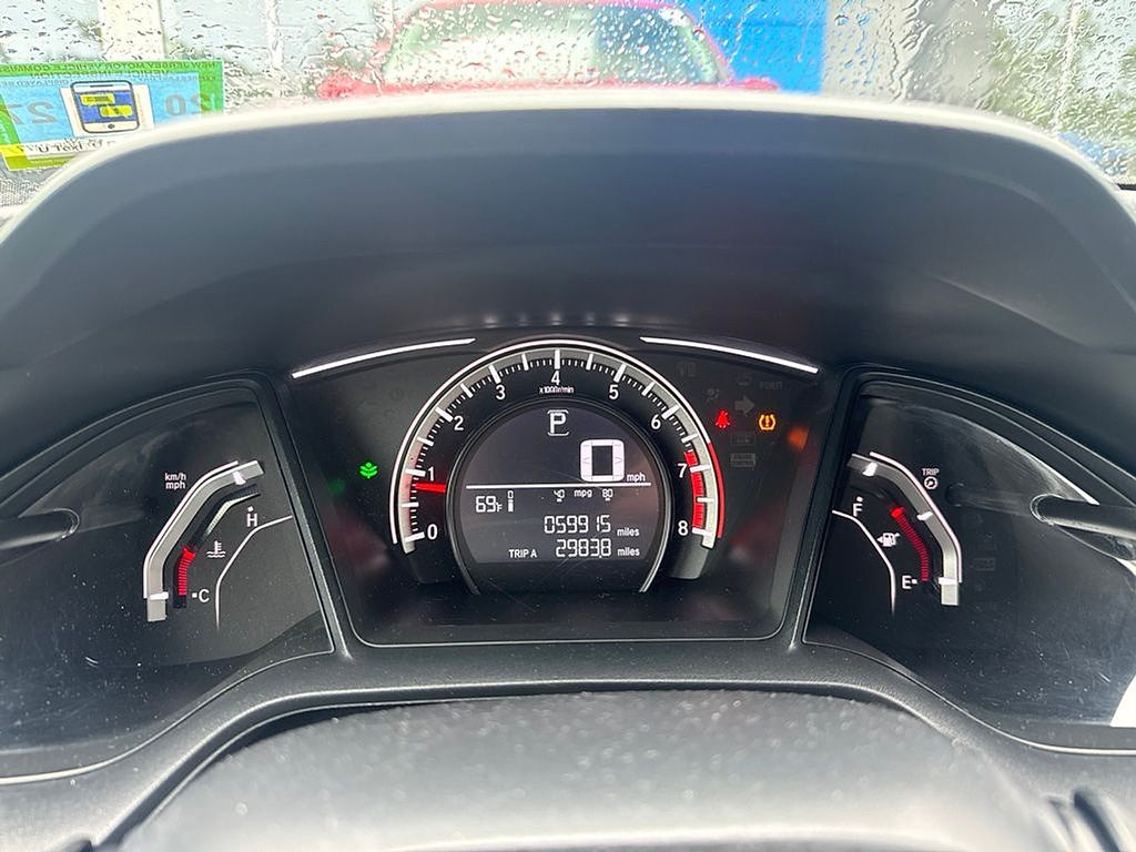 Thumbnail: 2018 Honda Civic - 11