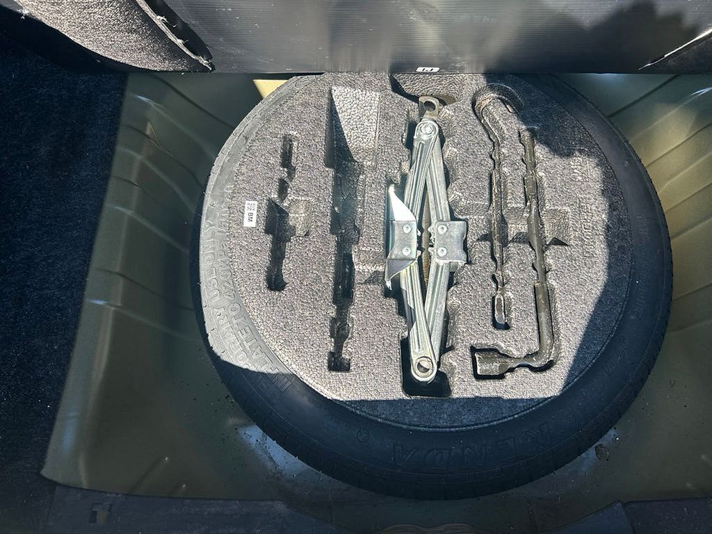 Thumbnail: 2019 Honda Civic - 17