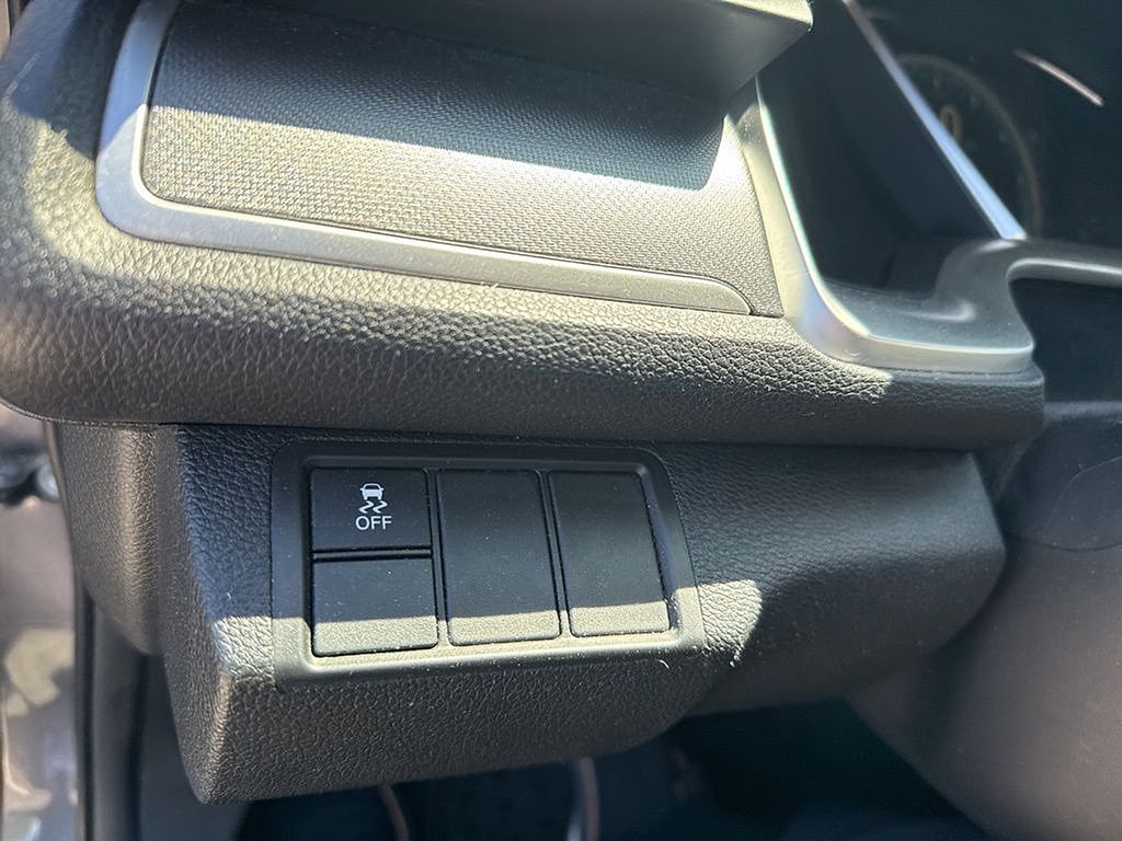 Thumbnail: 2018 Honda Civic - 21