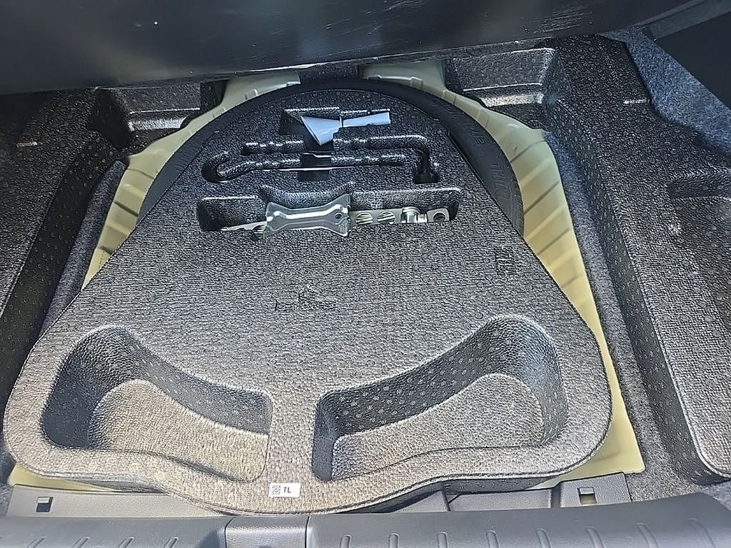 Thumbnail: 2020 Honda Civic - 17