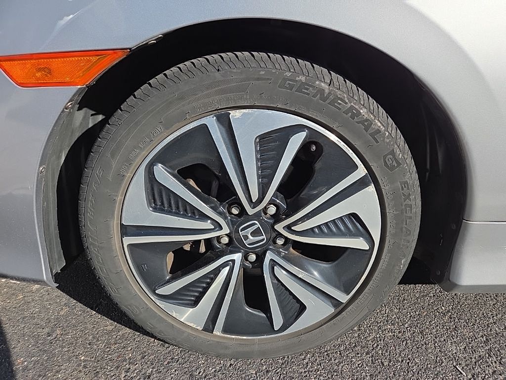 Thumbnail: 2017 Honda Civic - 16