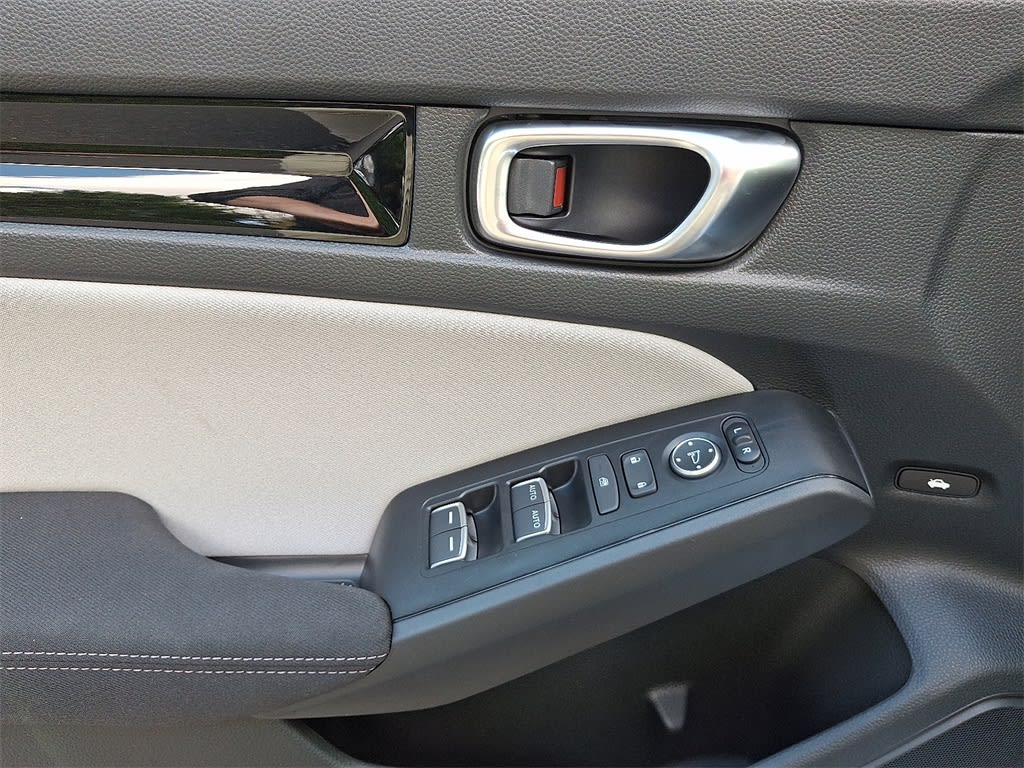 Thumbnail: 2026 Honda Civic - 13